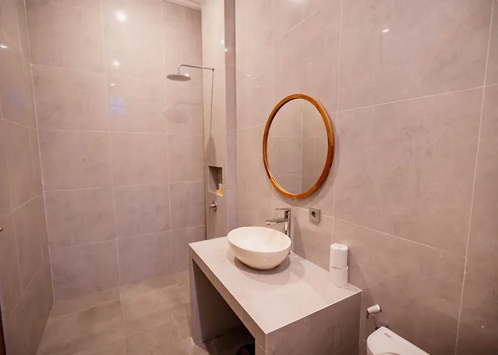 Danes - Cozy 3br Private Apartment
